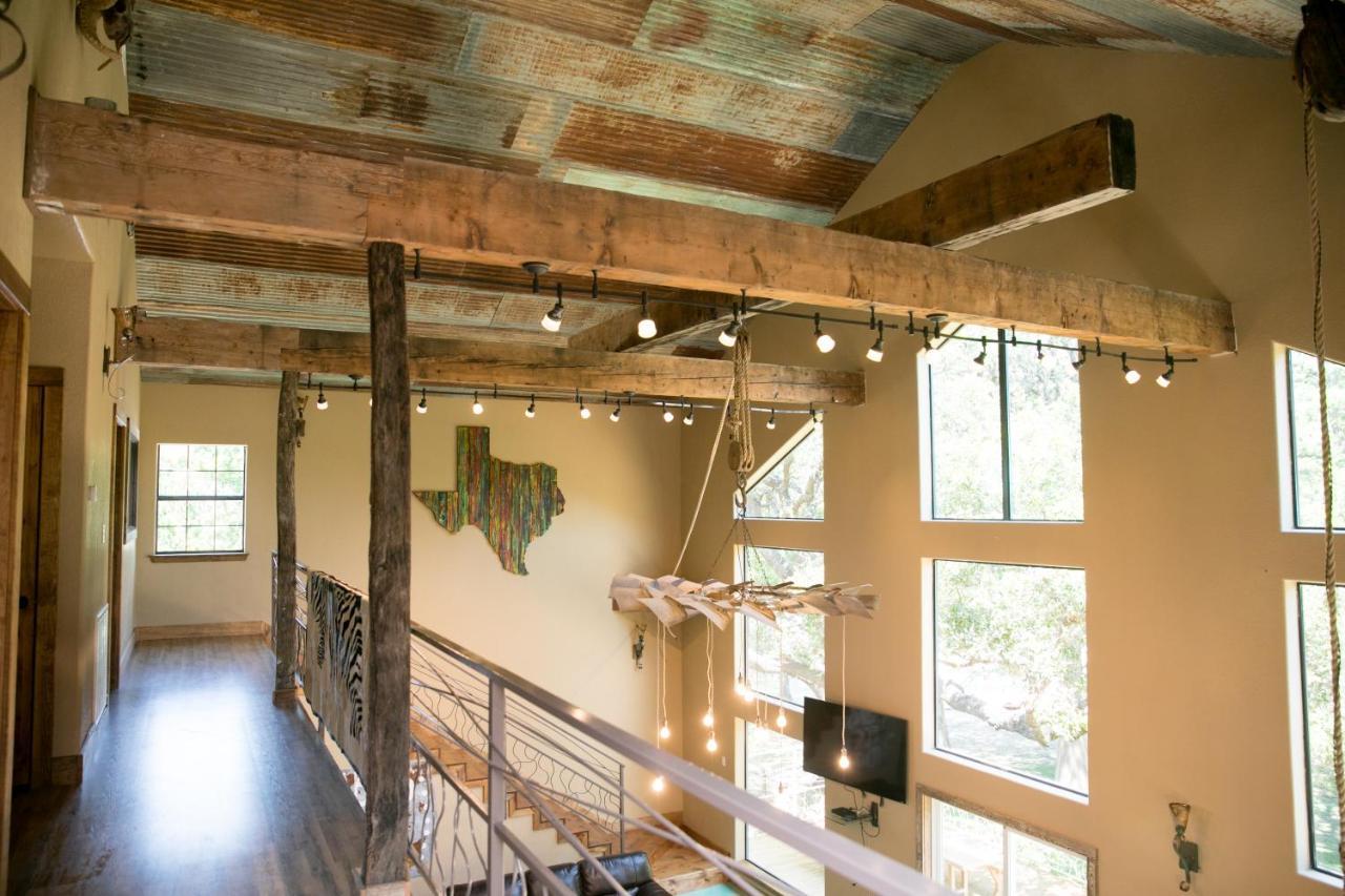 River Bluff Cabins Rio Frio Exterior photo